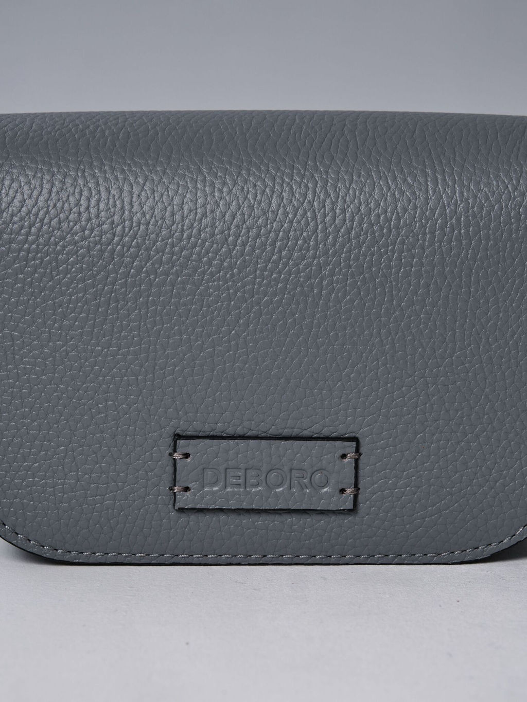 Сумка на плечо Deboro 30879 серый дым