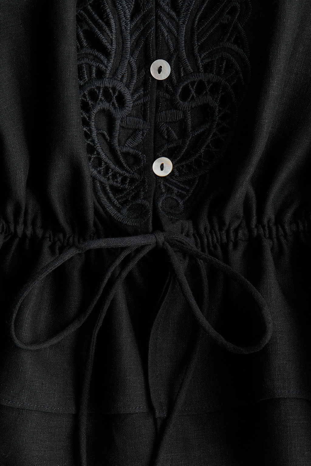 Blusa en mezcla de lino con bordado ingl?s - H&m фото 3