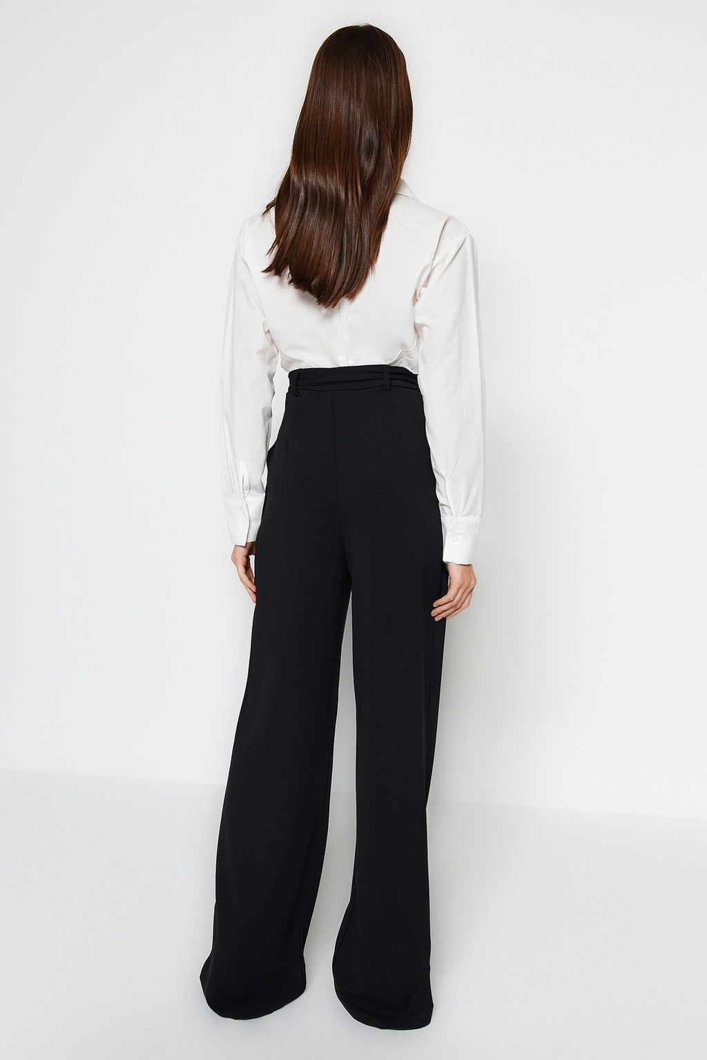 Siyah Kemerli Wideleg/Genis Paca Yuksek Bel Smart Krep Kumas Orme Pantolon TWOSS23PL00330