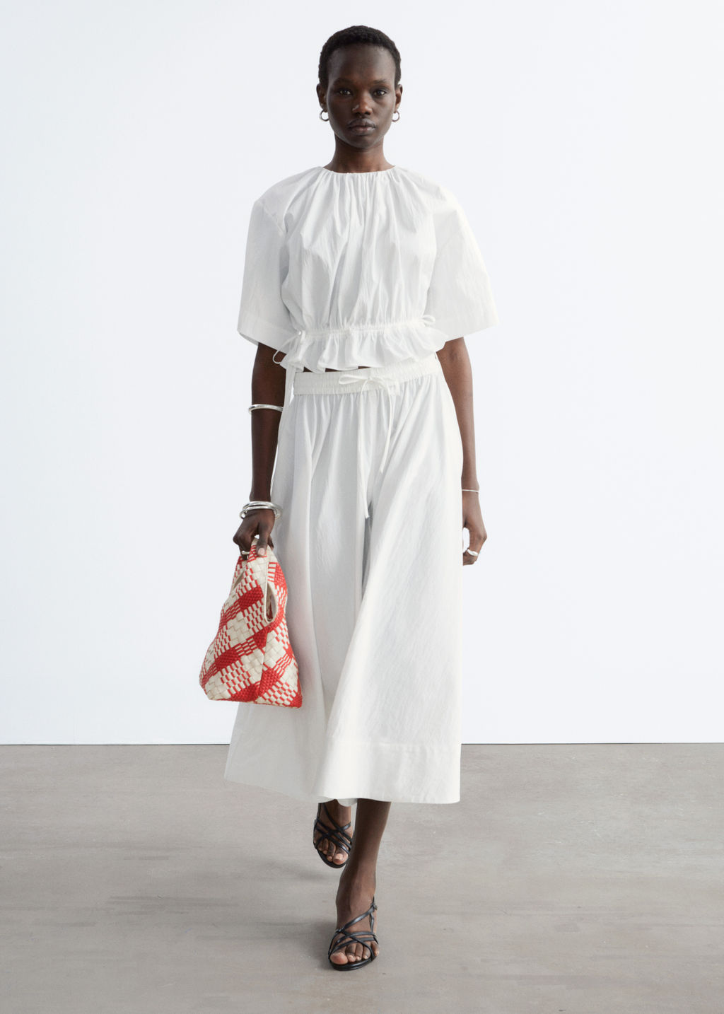 Top con cord?n de ajuste - H&m фото 4