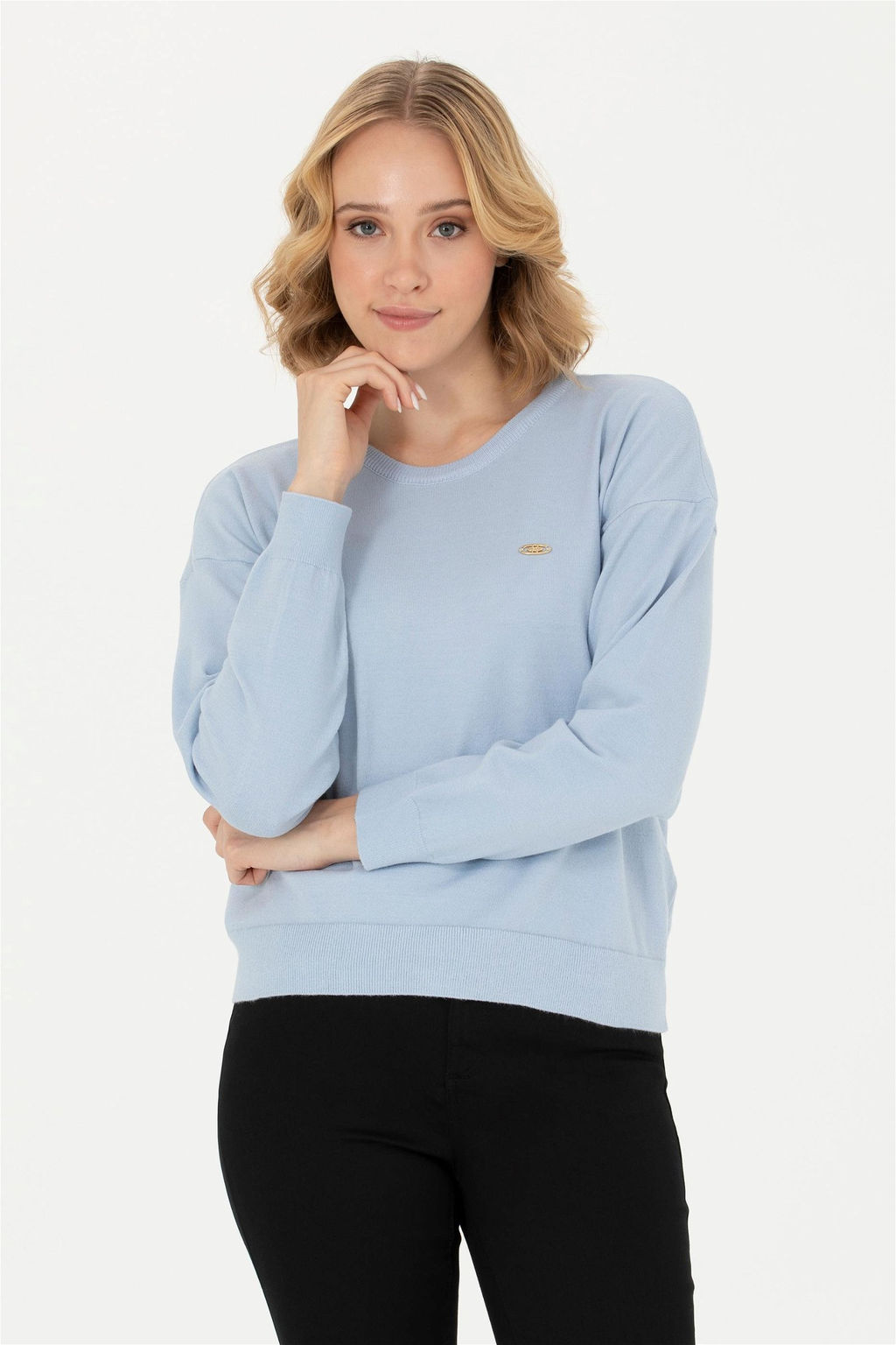 Женский синий меланжевый свитер с круглым вырезом Неожиданная скидка в корзине
