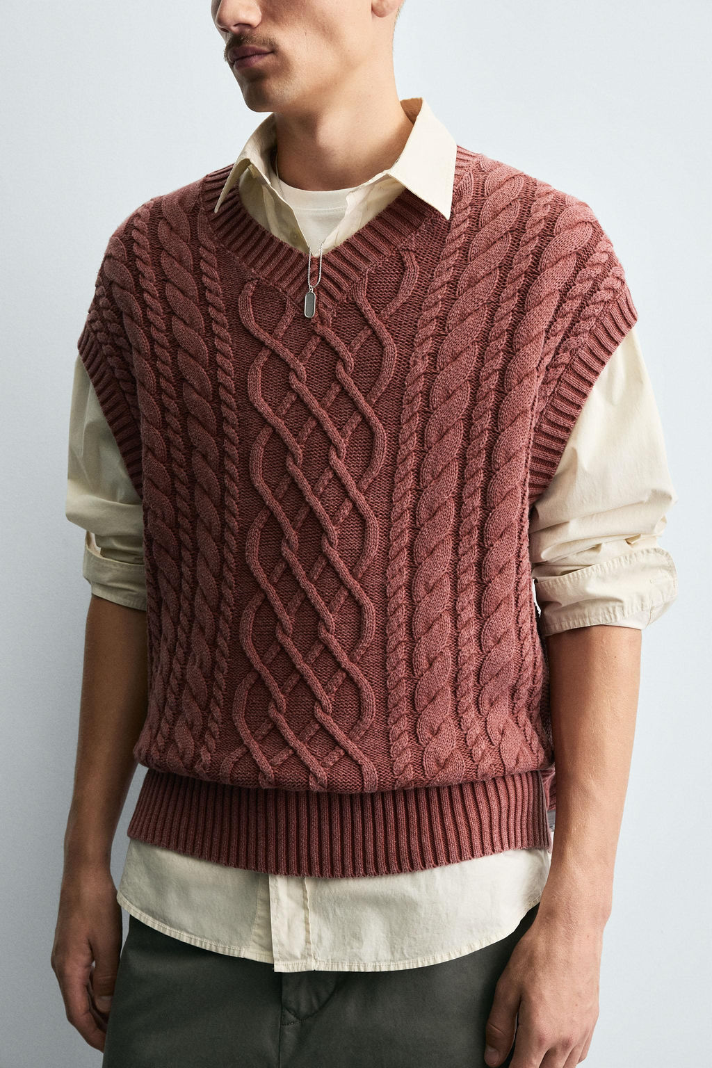 CABLE-KNIT TEXTURED VEST - Zara фото 5