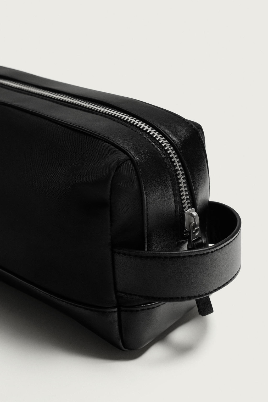 NECESER NYLON COMBINADO / Negro - Zara фото 3