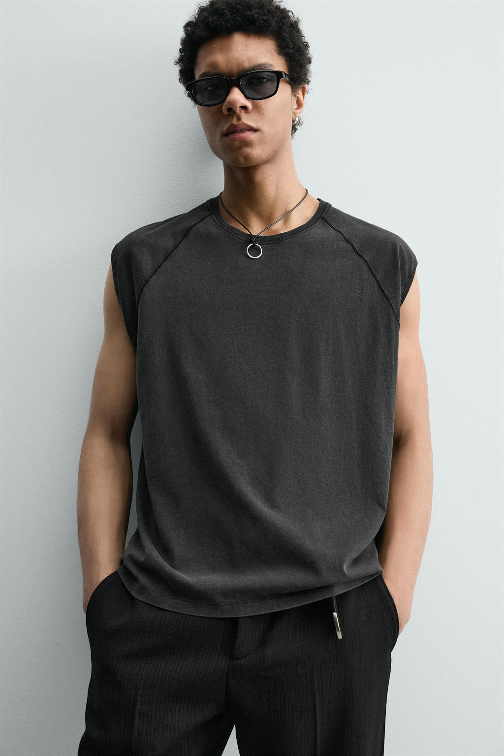 CAMISETA TANK LAVADA / Antracita oscuro