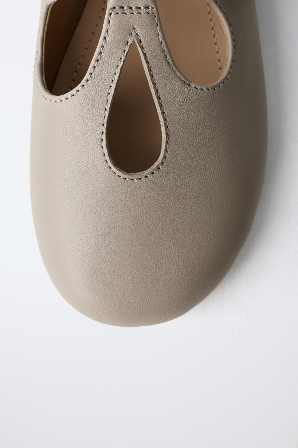 LEATHER BALLERINAS - Zara фото 6