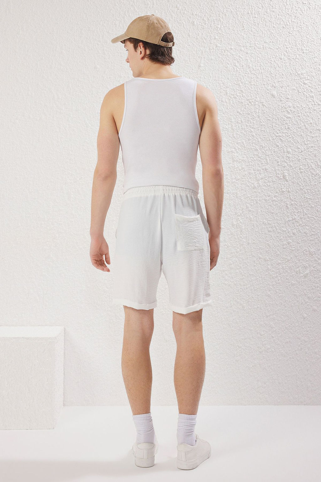 TRENDYOL MAN Beyaz Oversize Keten Gorunumlu Dokumlu Yazl?k Sort & Bermuda TMNSS25SR00004 - Trendyolmilla фото 4
