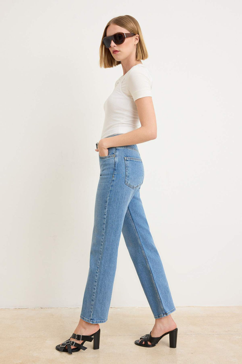 A__k Mavi Y_ksek Bel Az Esnek Straight D_z Kesim Jeans TWOSS26JE00159 - Trendyolmilla фото 2