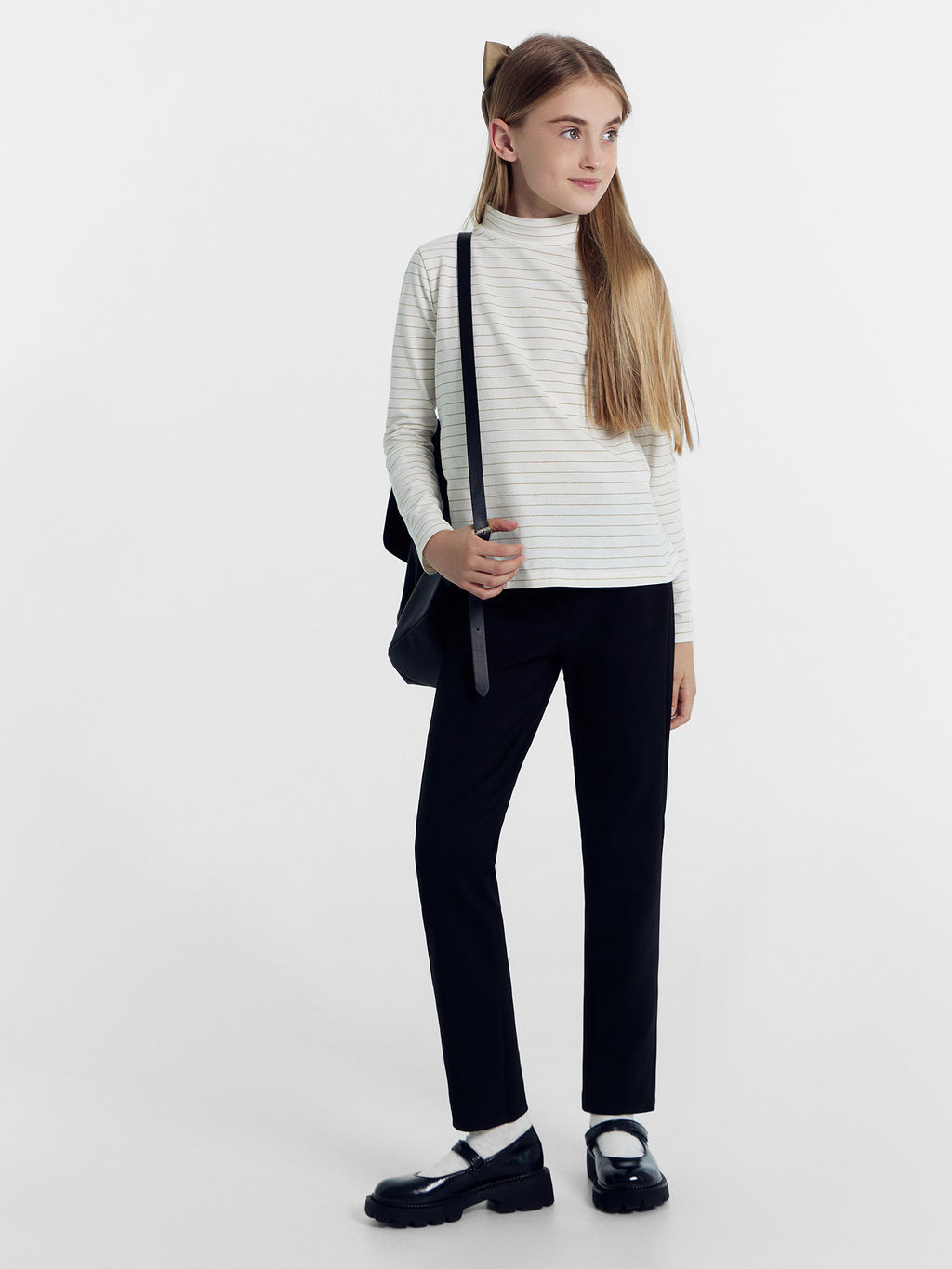Классические брюки для девочек в черном цвете
