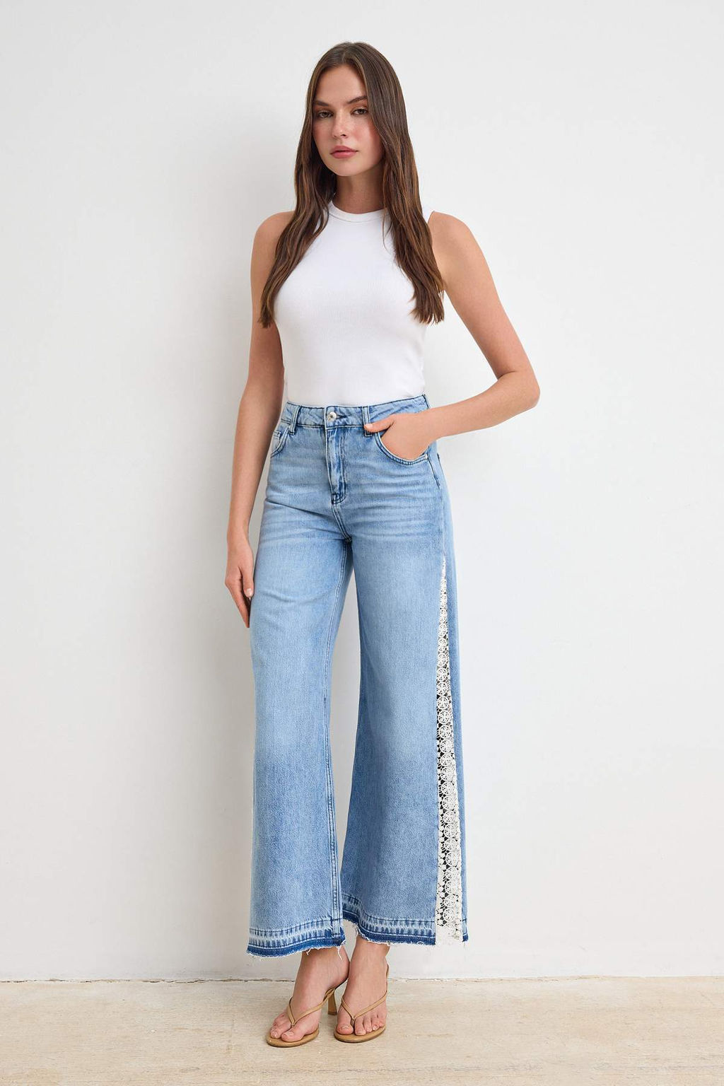 Mavi DOKUMLU Yuksek Bel %100 Pamuk Wide Leg Jeans TWOSS26JE00229 - Trendyolmilla фото 4
