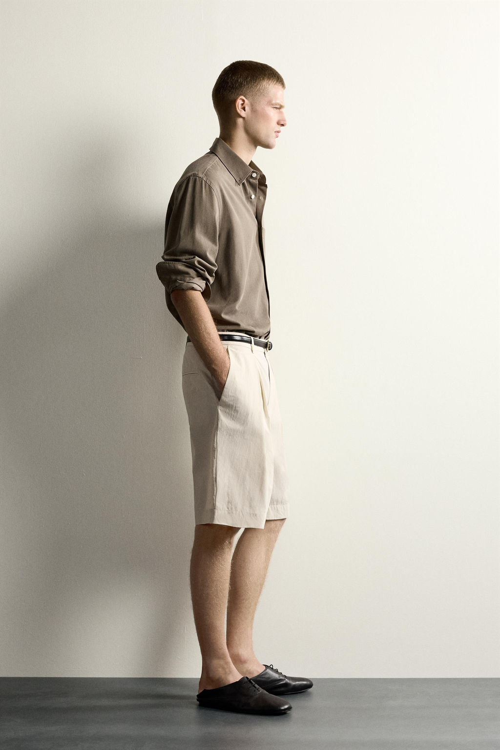 BERMUDA WIDE FIT PLIEGUES / Beige - Zara фото 4