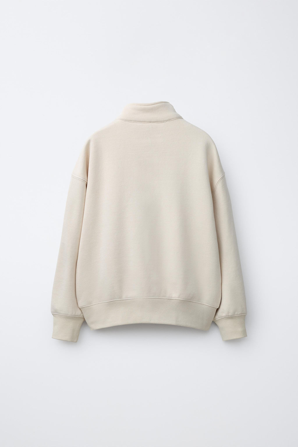 SUDADERA B?SICA ETIQUETA / Crudo