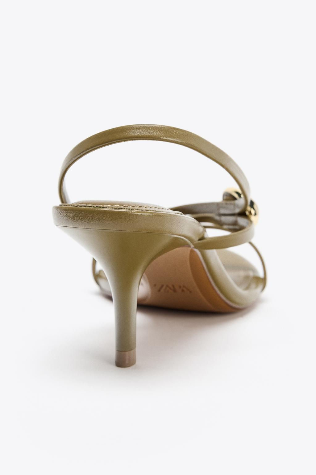 HEELED SANDALS WITH STRAPS AND METAL DETAIL - Zara фото 5