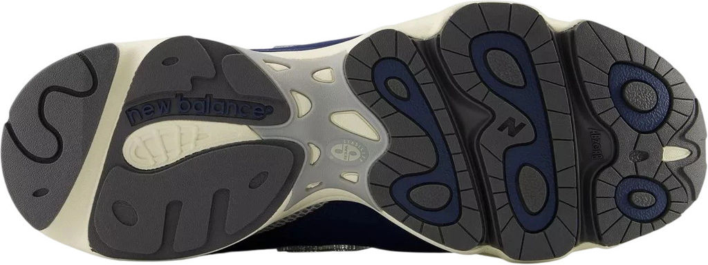 Кроссовки мужские