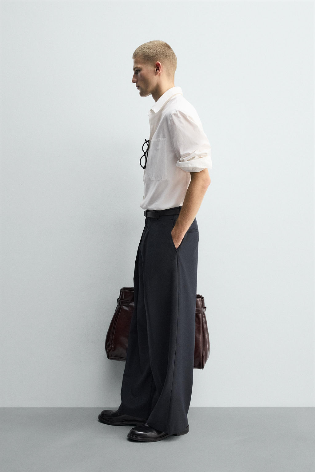 RELAXED FIT PLEATED TROUSERS - Zara фото 4