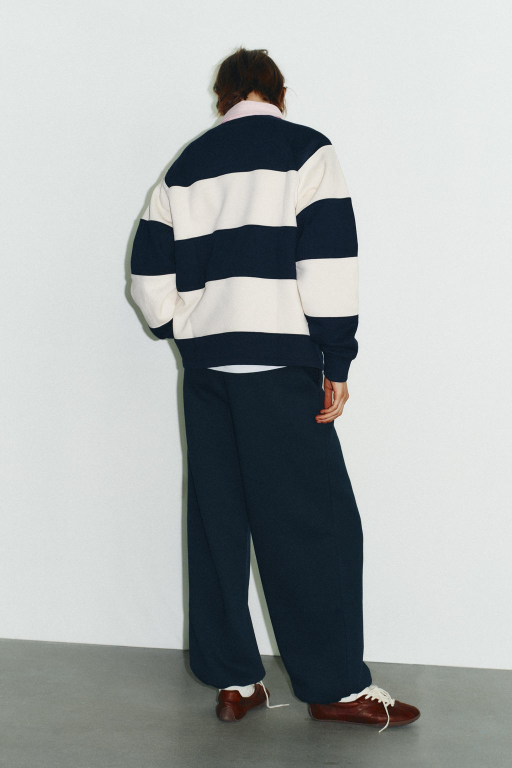 STRIPED POLO NECK SLOGAN SWEATSHIRT - Zara фото 5