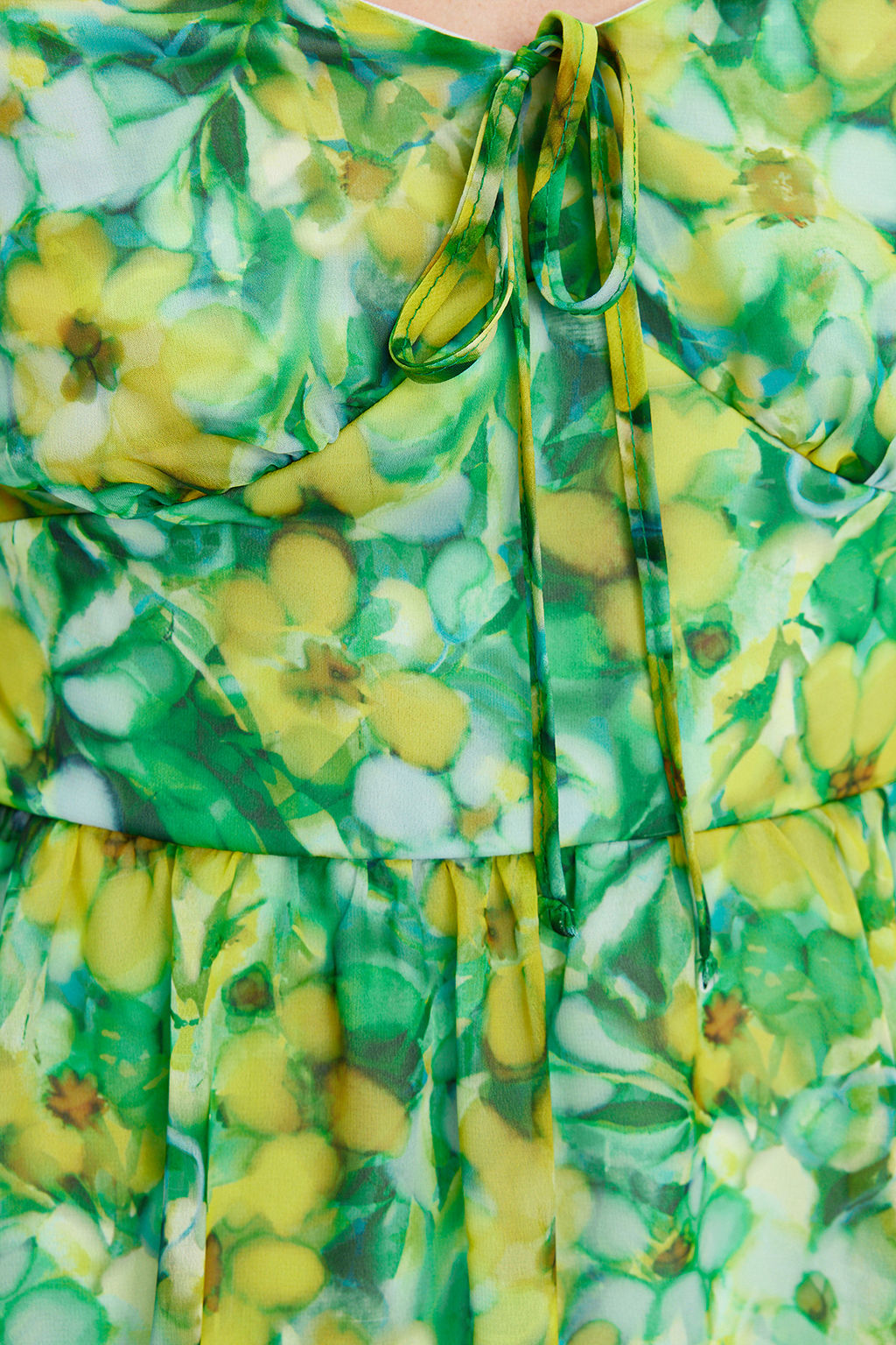 Yesil Cicekli Etegi Volanl? Skater/Belden Ac?lan Sifon Mini Astarl? Dokuma Elbise TWOSS22EL2772