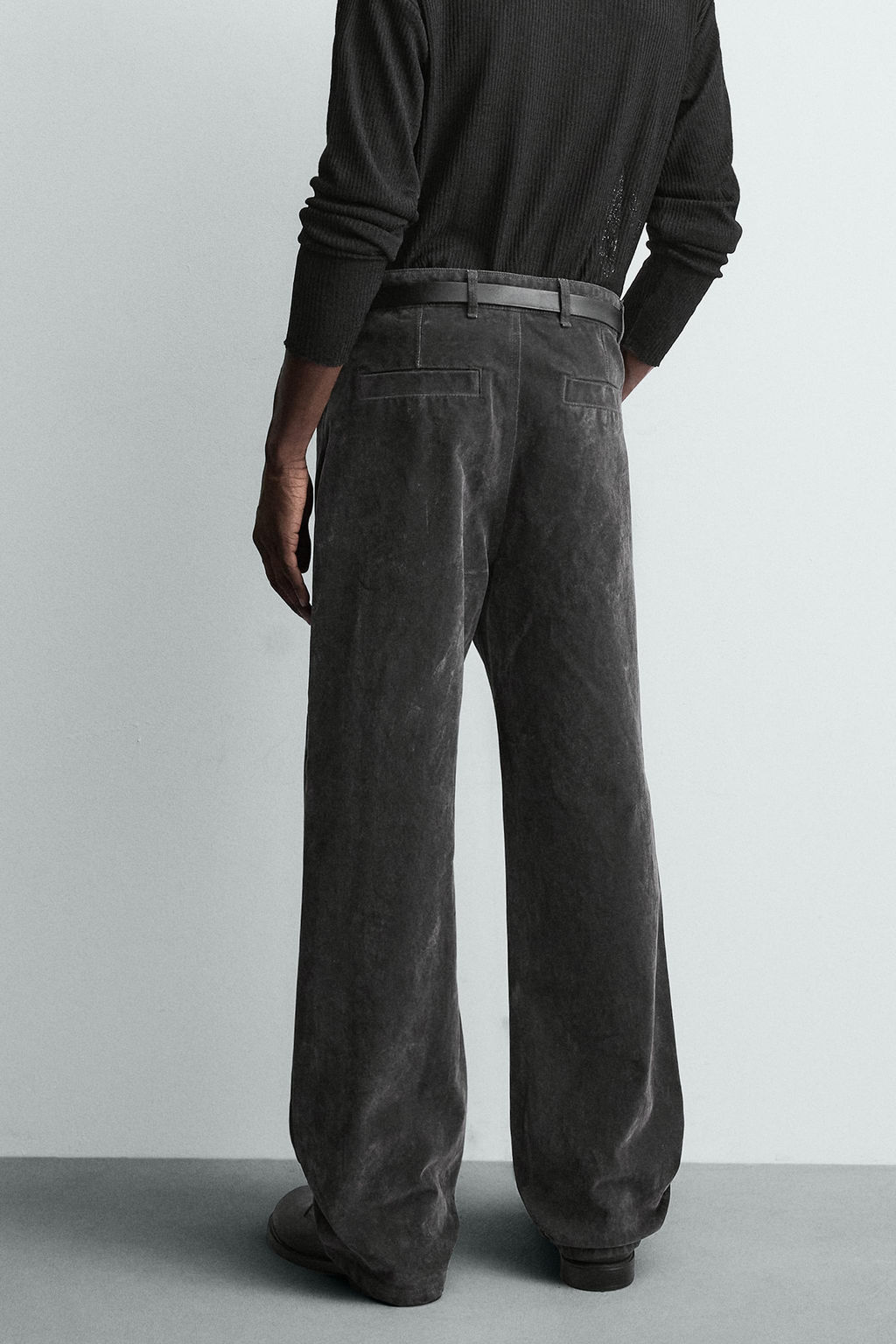 PANTAL?N RELAXED FIT FLOCADO / Gris - Zara фото 12