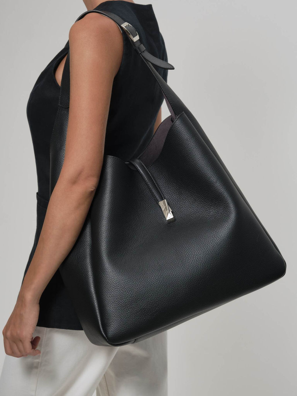 Сумка Eva DBR 31053 черный