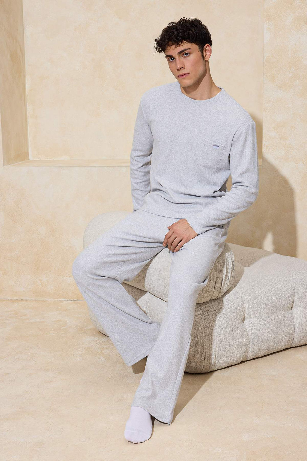 Bej Regular Fit Cepli Etiket Detayl? Yumusak Tuseli Orme Pijama Tak?m? TMNAW26PT00000 - Trendyolmilla фото 11