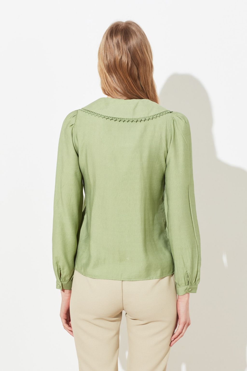 TRENDYOLMILLA Mint Dantel Detayl? Bebe Yaka Regular Normal Kal?p Dokuma Gomlek TWOSS21GO0035  фото 4