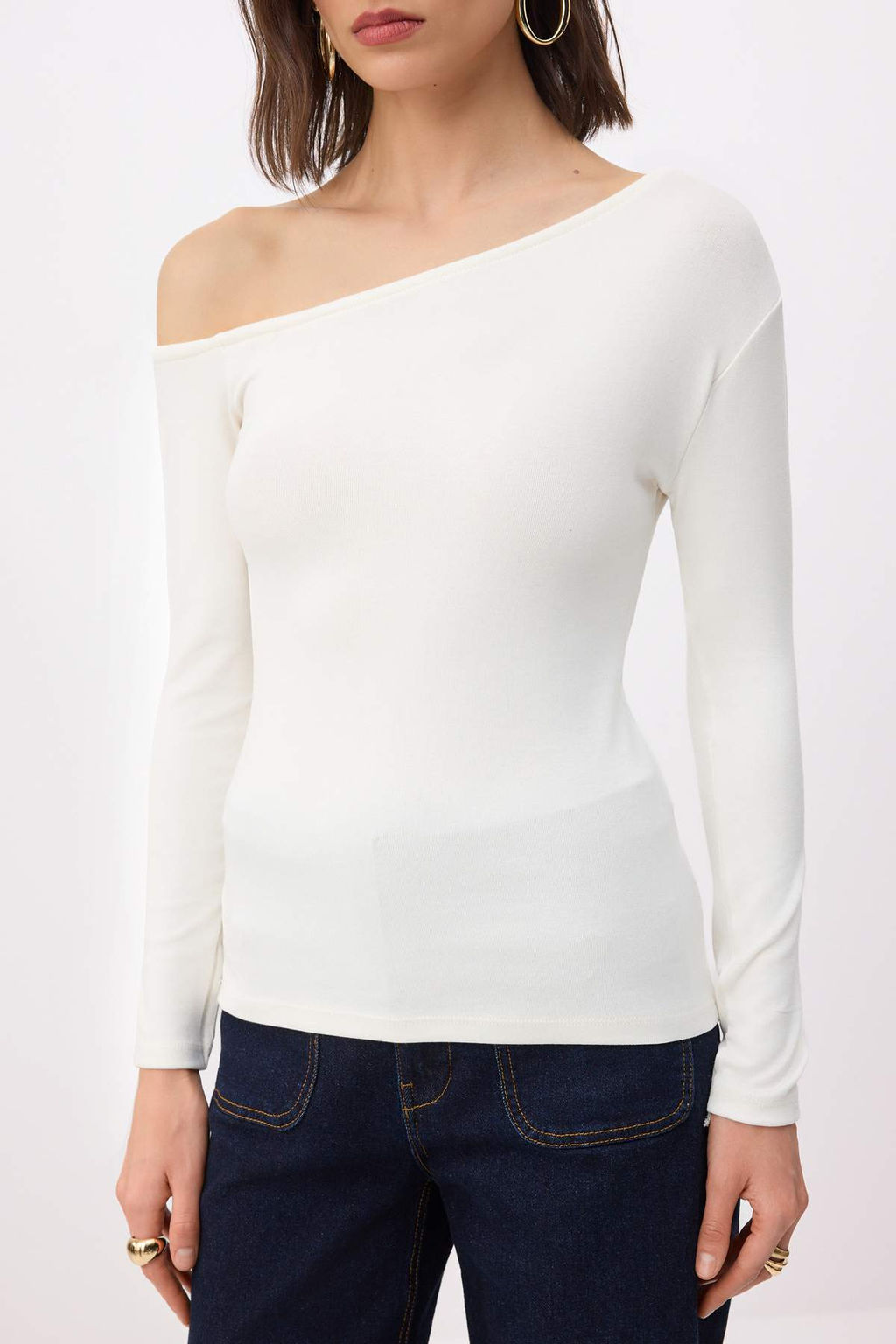 Ekru Fitted/Vucuda Oturan Asimetrik Yaka Uzun Kollu Pamuk Ribana Orme Bluz TWOSS26BZ00719 - Trendyolmilla фото 3