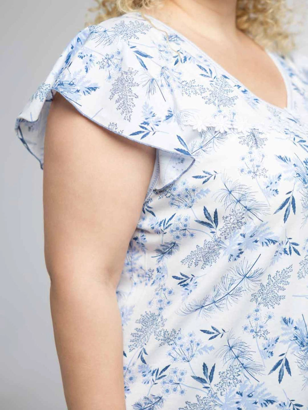 Ночная сорочка женская, цвет голубой