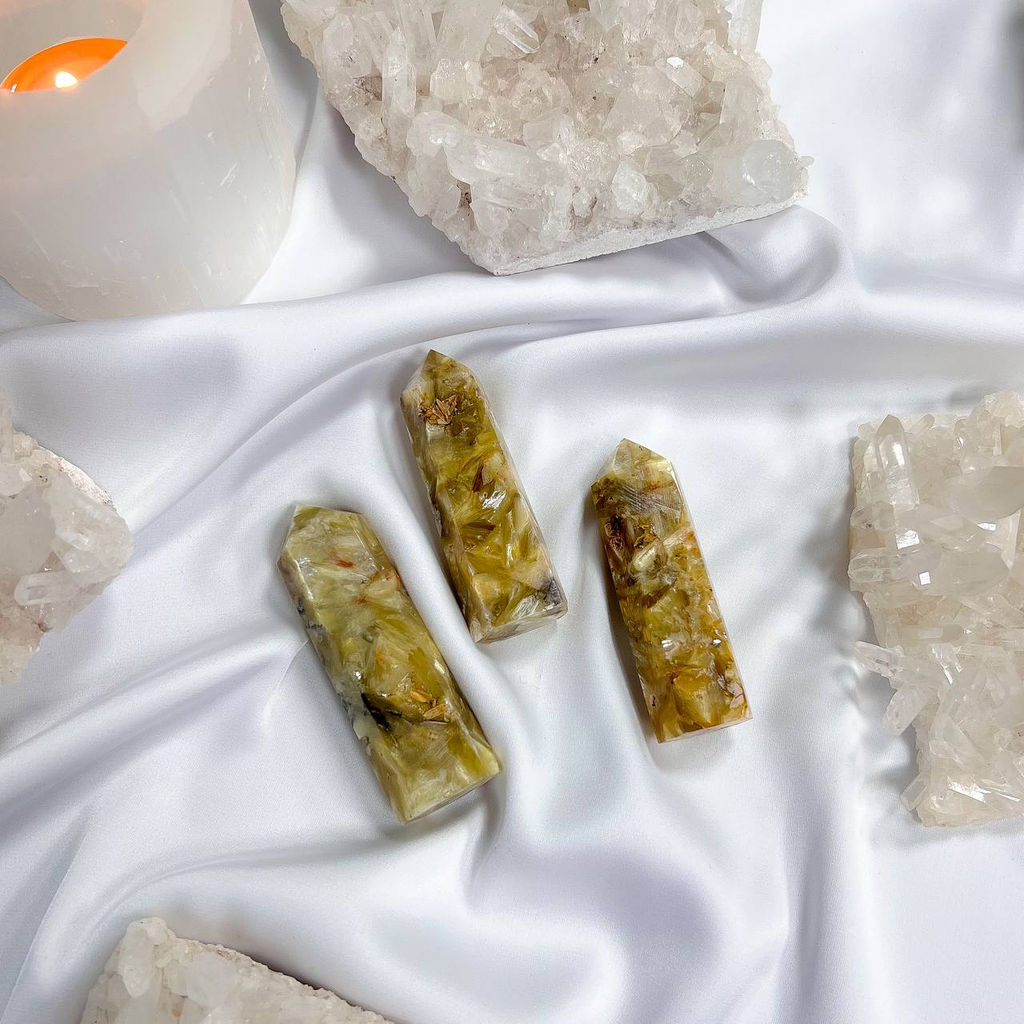 Кристалл из Мусковита (Лепидолит желтый) - Радуга самоцветов фото 5