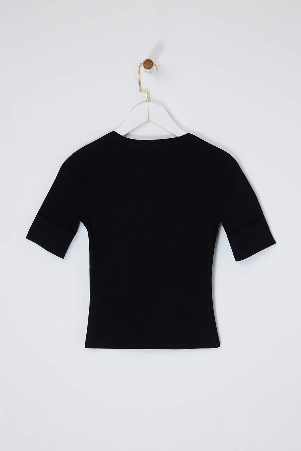 Limited Edition Siyah Vucuda Oturan K?sa Kollu Dugmeli Fitilli Esnek Orme Bluz TWOSS26BZ00473 - Trendyolmilla фото 6