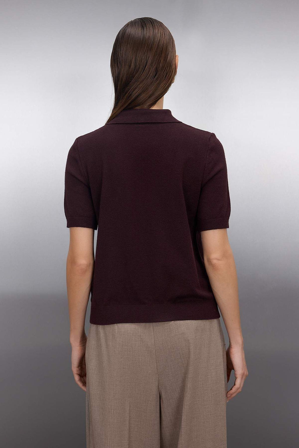 Kahverengi Polo Yaka Premium Iplik / Ozel Iplik Triko Ince Bluz TWOSS25BZ00184