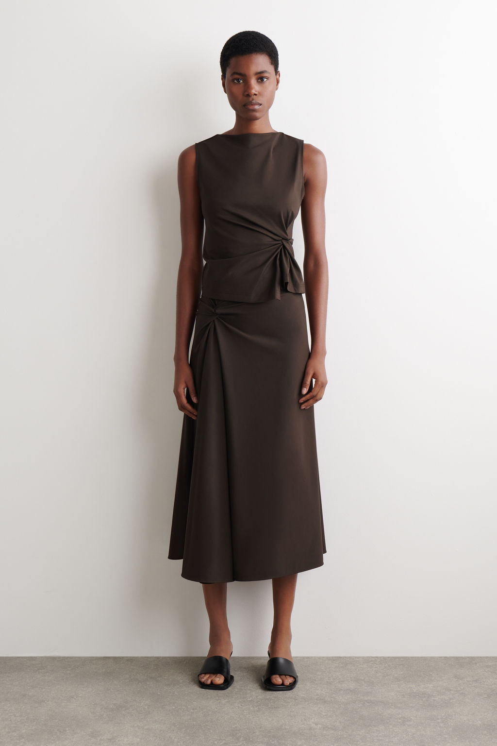 TOP CON DETALLE DE NUDO - H&m фото 6