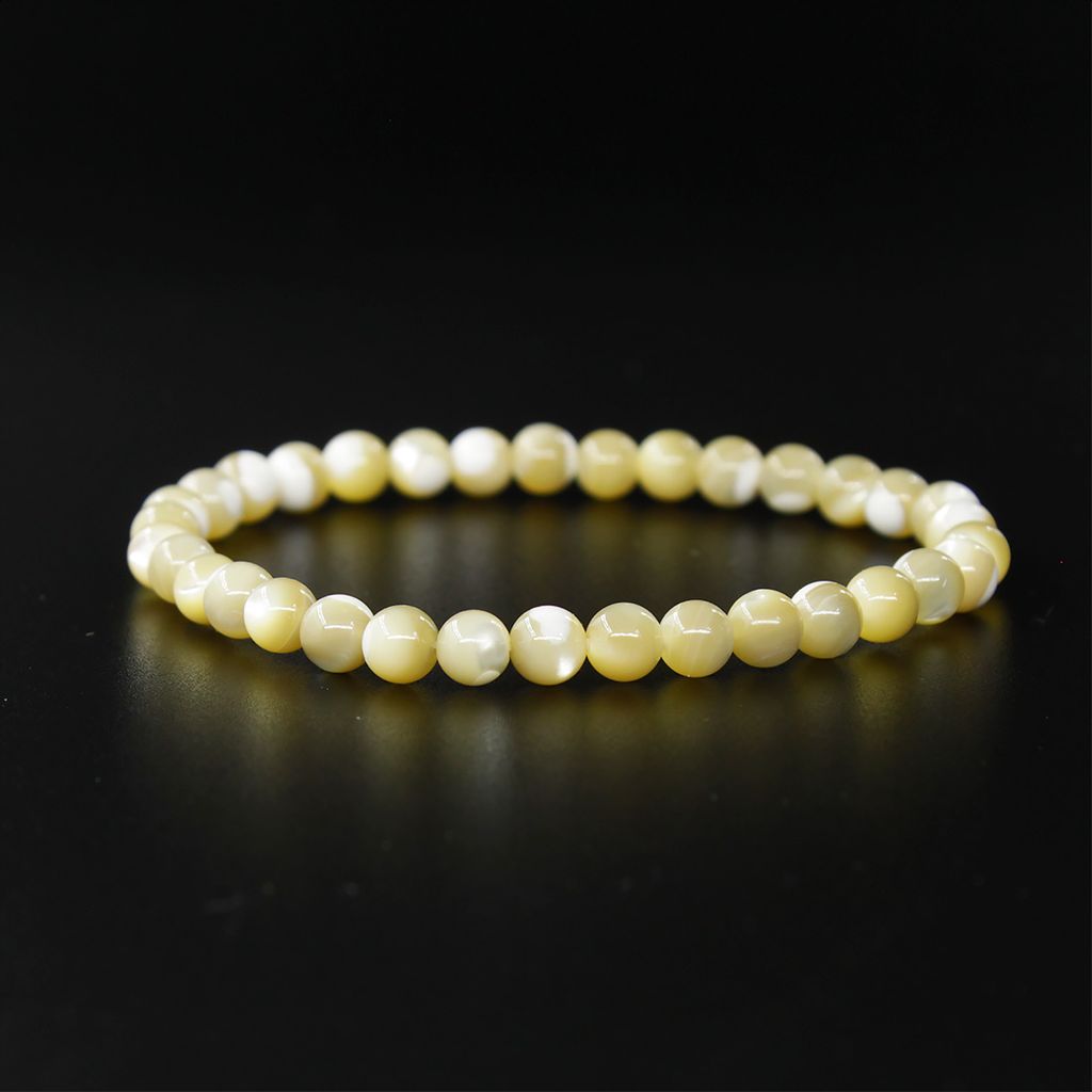 Перламутр (Индонезия) бежевый 6мм, браслет "Классика" длина 17см