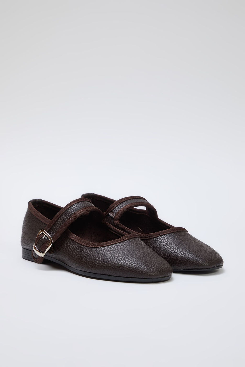 Trendyol Shoes Siyah Dokulu Mary Jane Tokal? Kad?n Badem Burun Babet TAKSS25BE00001 - Trendyolmilla фото 6