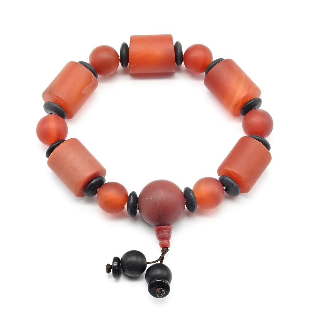 Браслет из сердолика цилиндр 15*18мм матовый, 18см