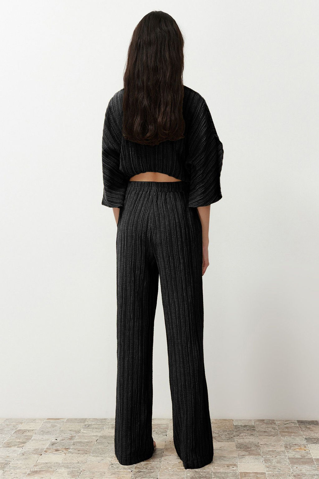 Siyah Beli Lastikli Dokulu Kumas Dokuma Pantolon TWOSS24PL00142