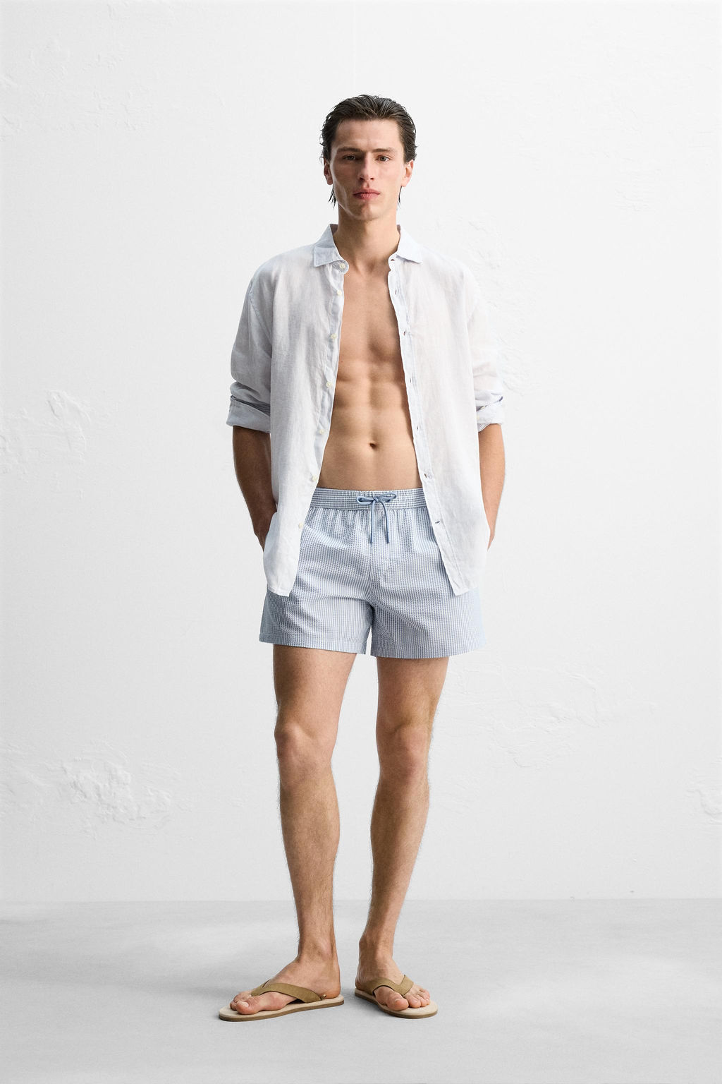 REGULAR STRIPE SEERSUCKER SWIMMING TRUNKS