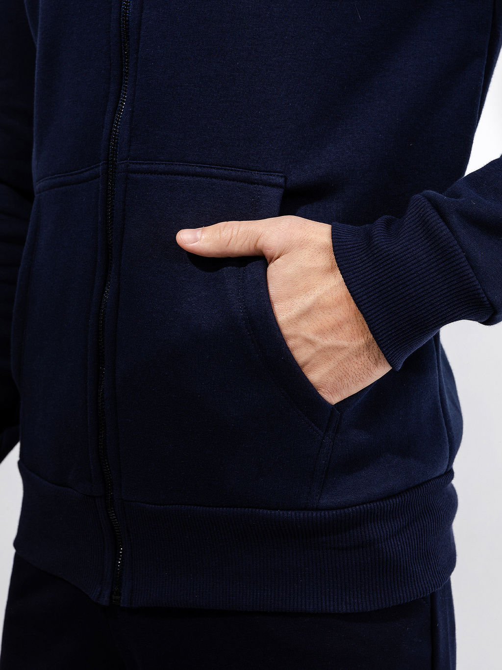 Спортивный жакет на молнии в синем цвете темно -синий 121139