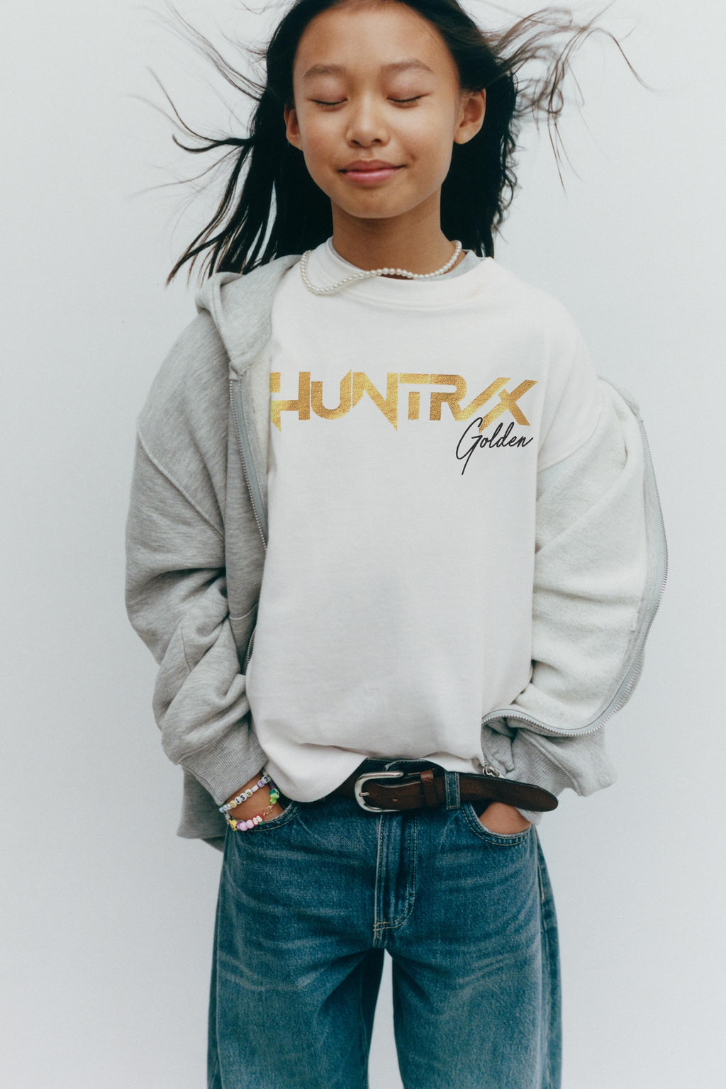 KPOP DEMON HUNTERS NETFLIX PRINTED T-SHIRT - Zara фото 10