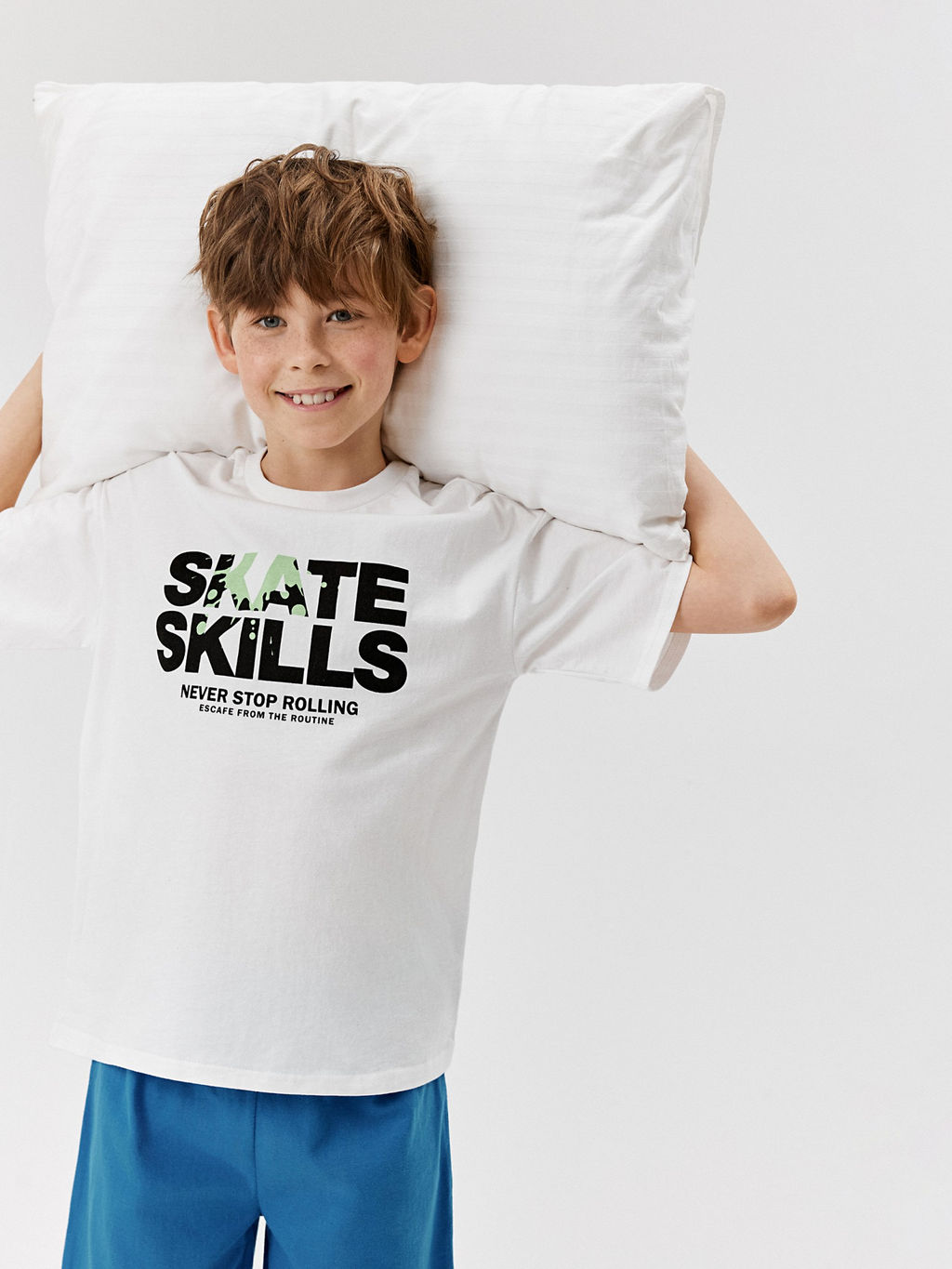 ACOOLA / Набор детский для мальчиков ((1)футболка и (2)шорты) Marchetti разноцветный