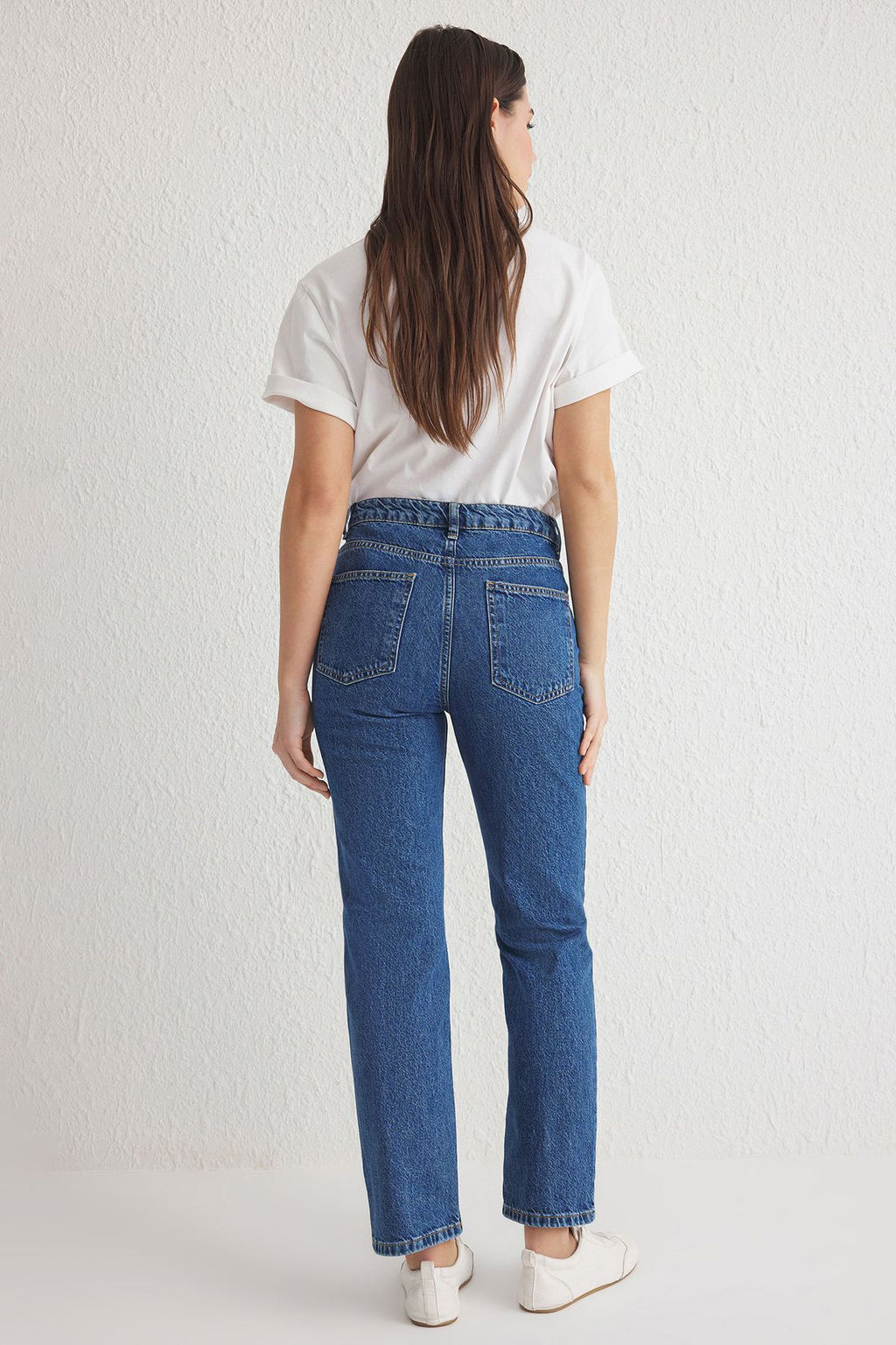 Ac?k Mavi Normal Bel Duz Kesim Straight Jeans TWOSS25JE00074 - Trendyolmilla фото 18