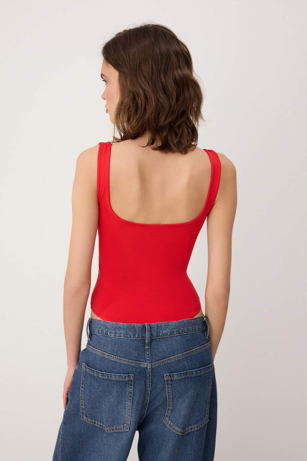 Nar Cicegi Duz Regular Kare Yaka Kolsuz Buzgulu C?tc?tl? Poliamid Orme Body TWOSS26BD00023
