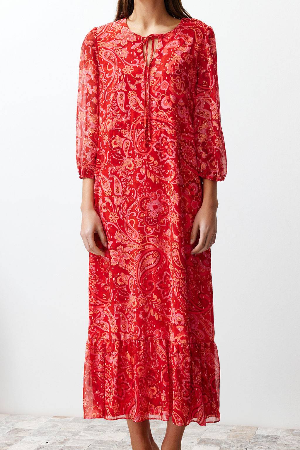Pembe Sal Desenli Duz Kesim Maxi Astarl? Sifon Dokuma Elbise TWOSS24EL00639 - Trendyolmilla фото 6