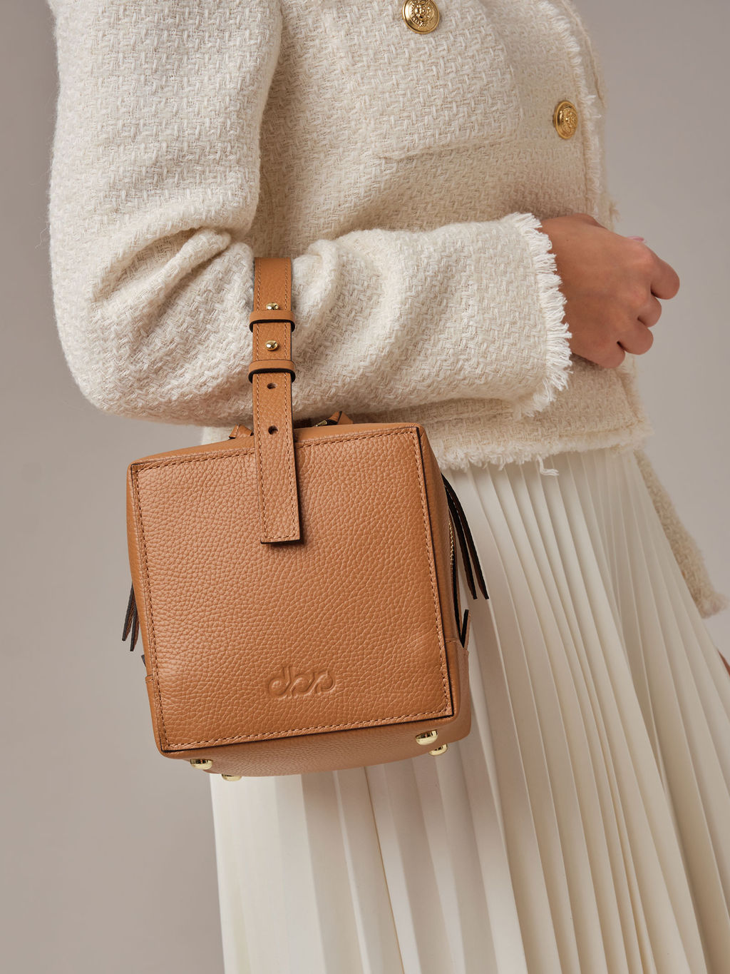 Кожаная сумка Quadra DBR 30989 оранжевый миндаль  фото 4