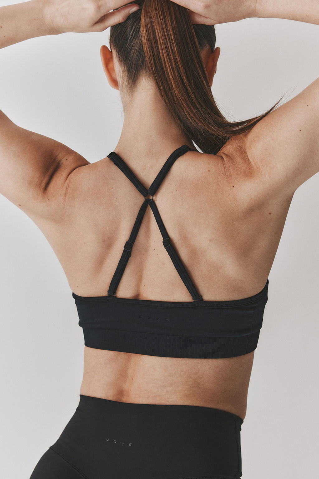 Sujetador de deporte con DryMove Medium Support - H&m фото 3