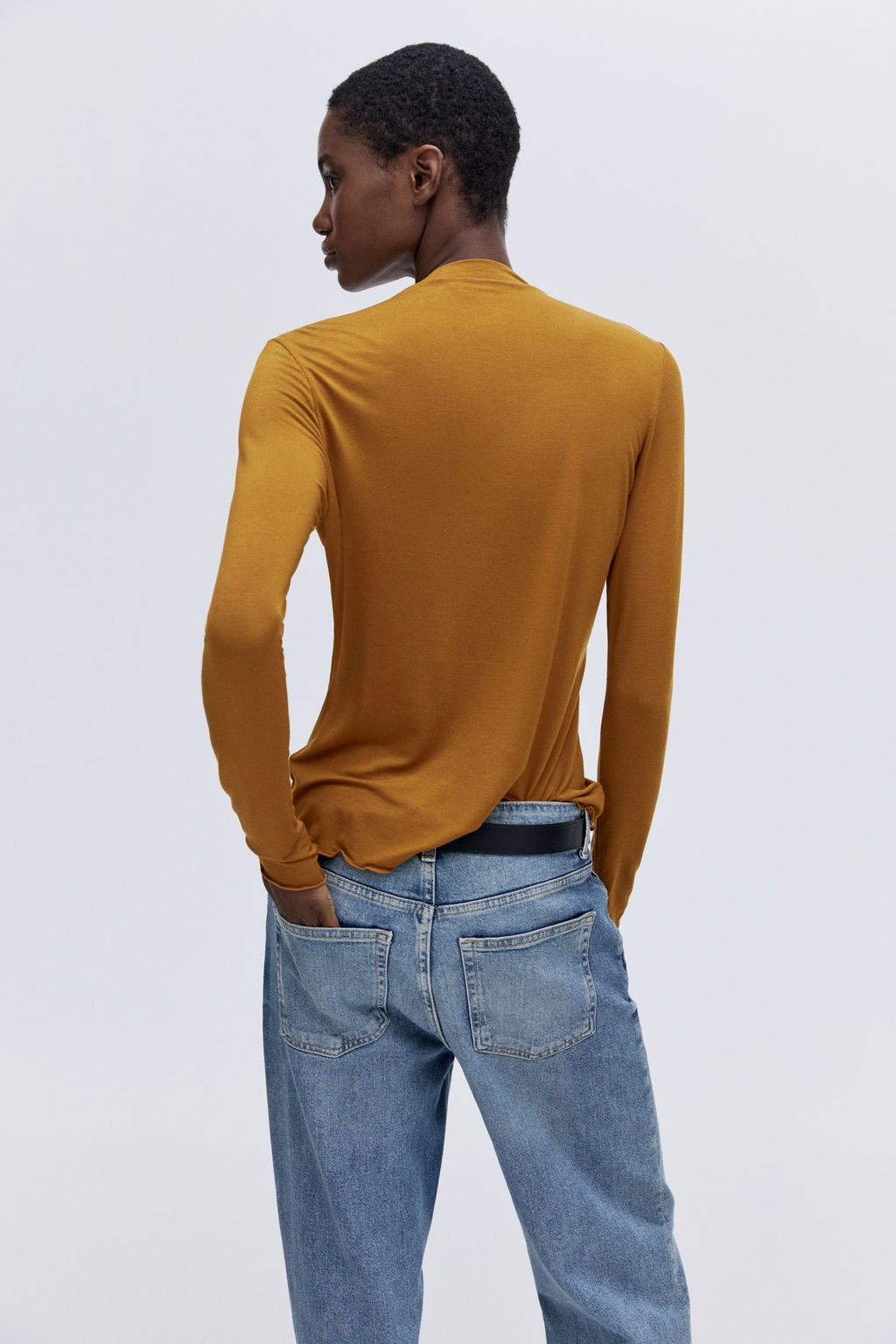 Top con cuello perkins - H&m фото 7