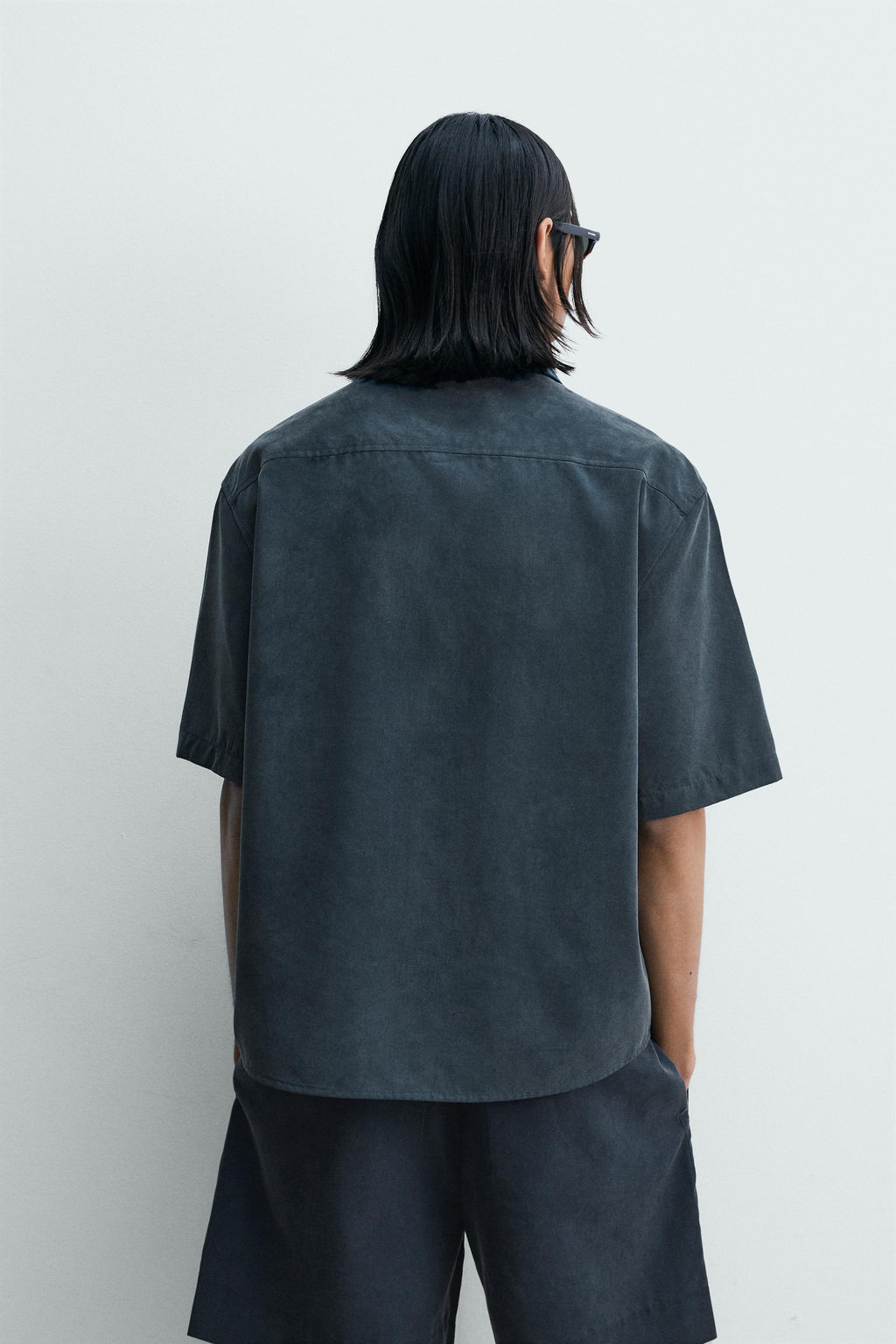 CAMISA RELAXED FIT EFECTO LAVADO / petro lavado - Zara фото 3
