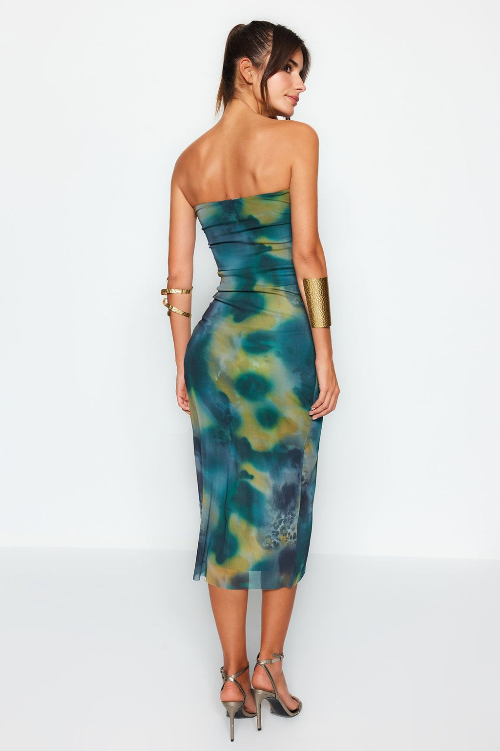 TRENDYOLMILLA Cok Renkli Vucuda Oturan Orme Tul S?k Abiye Elbise TPRAW24EL00303 фото 6