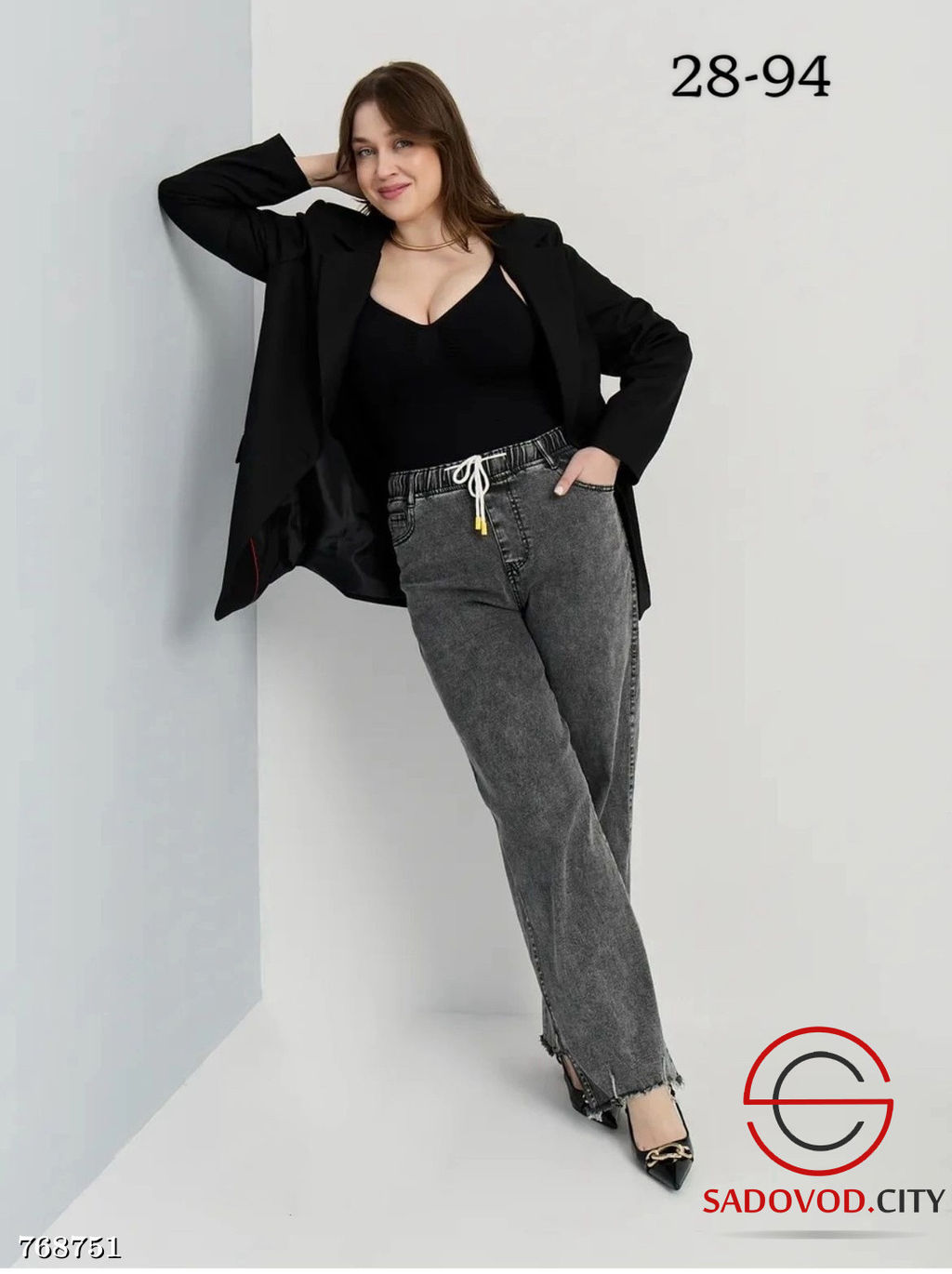 Женские широкие джинсы