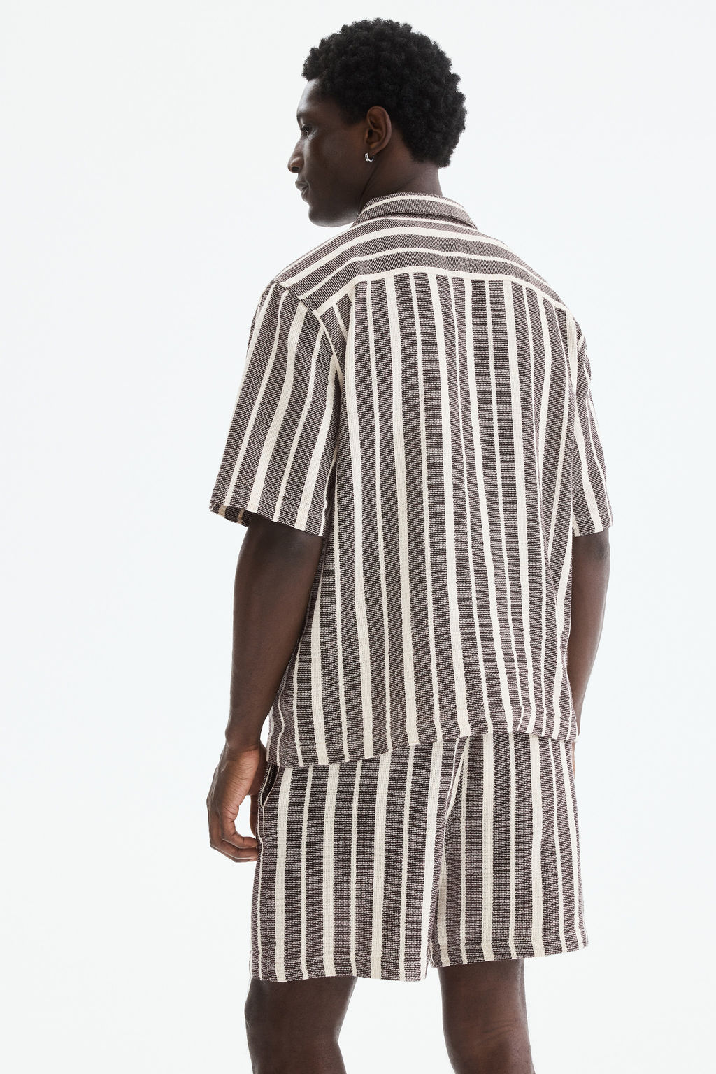 Pantal?n corto Regular Fit - H&m фото 9