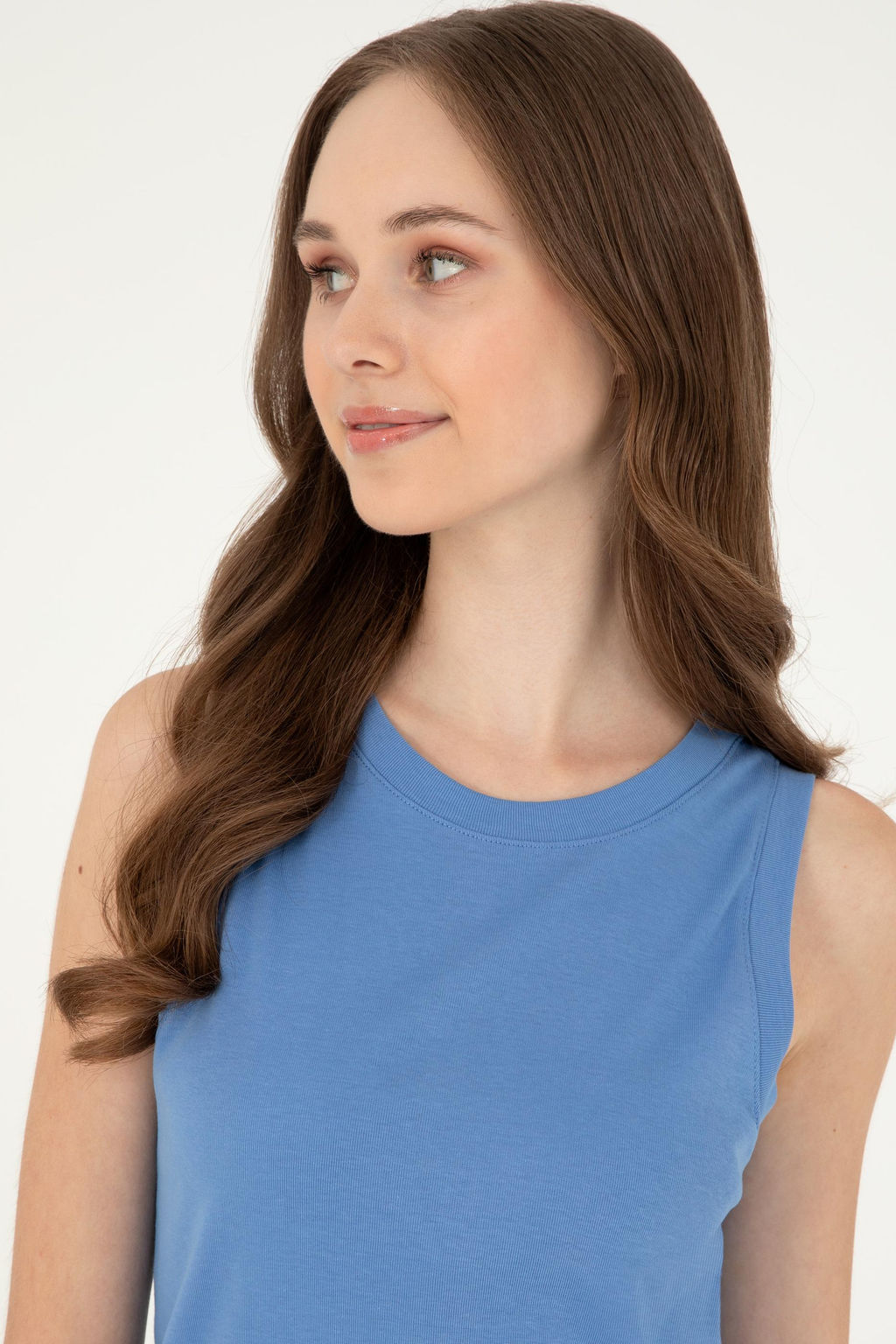 Женская темно-синяя базовая футболка Неожиданная скидка в корзине - U.s. polo assn фото 2