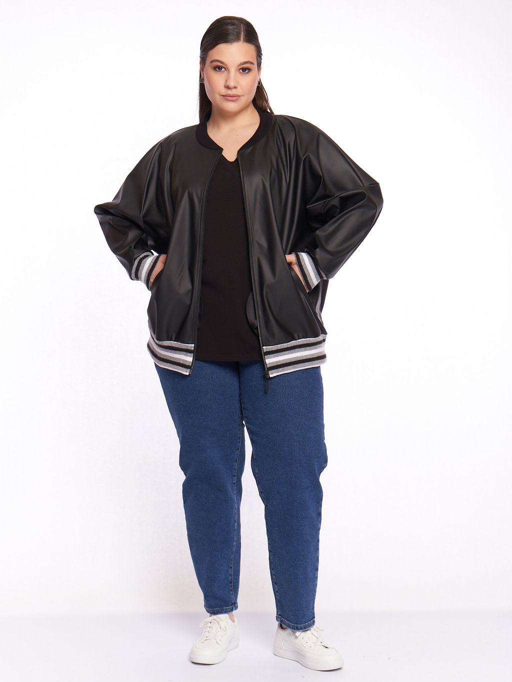 Бомбер кожаный GA00109STR01